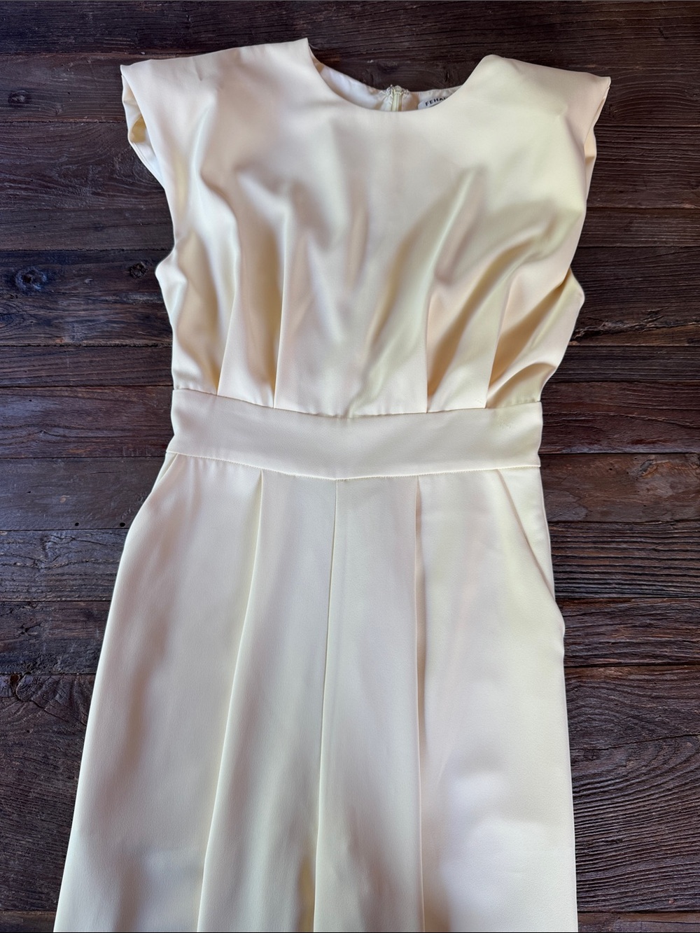 FeHaute pale yellow wide leg sleeveless dressy jumpsuit NWT size 2 XS/S - Picture 11 of 12